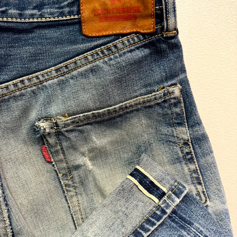 Warehouse (28, Made In Japan)