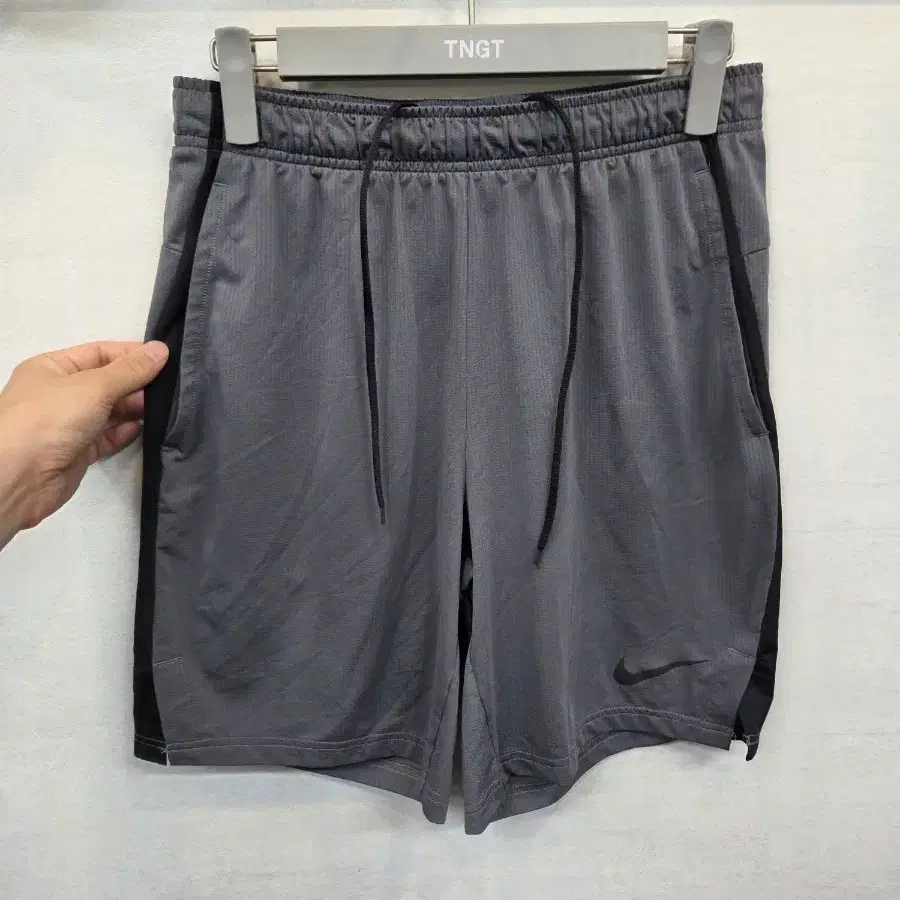 나이키 해외판 드라이핏 하이브리드 트랙 기능성 반바지 m L