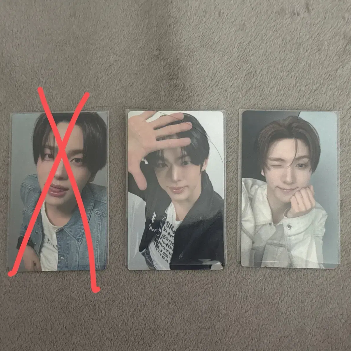 TWS 투어스 NO TRAGEDY hybe music group store 하이브 뮤직 그룹 팝업 신유 도훈 영재 일본 재팬 럭드 포카 팔아요 사모즈 유도즈 빵또즈 우유빵즈