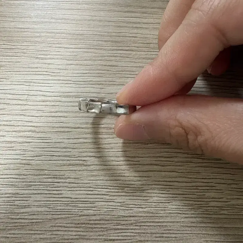 불가리 세르펜티 반지
