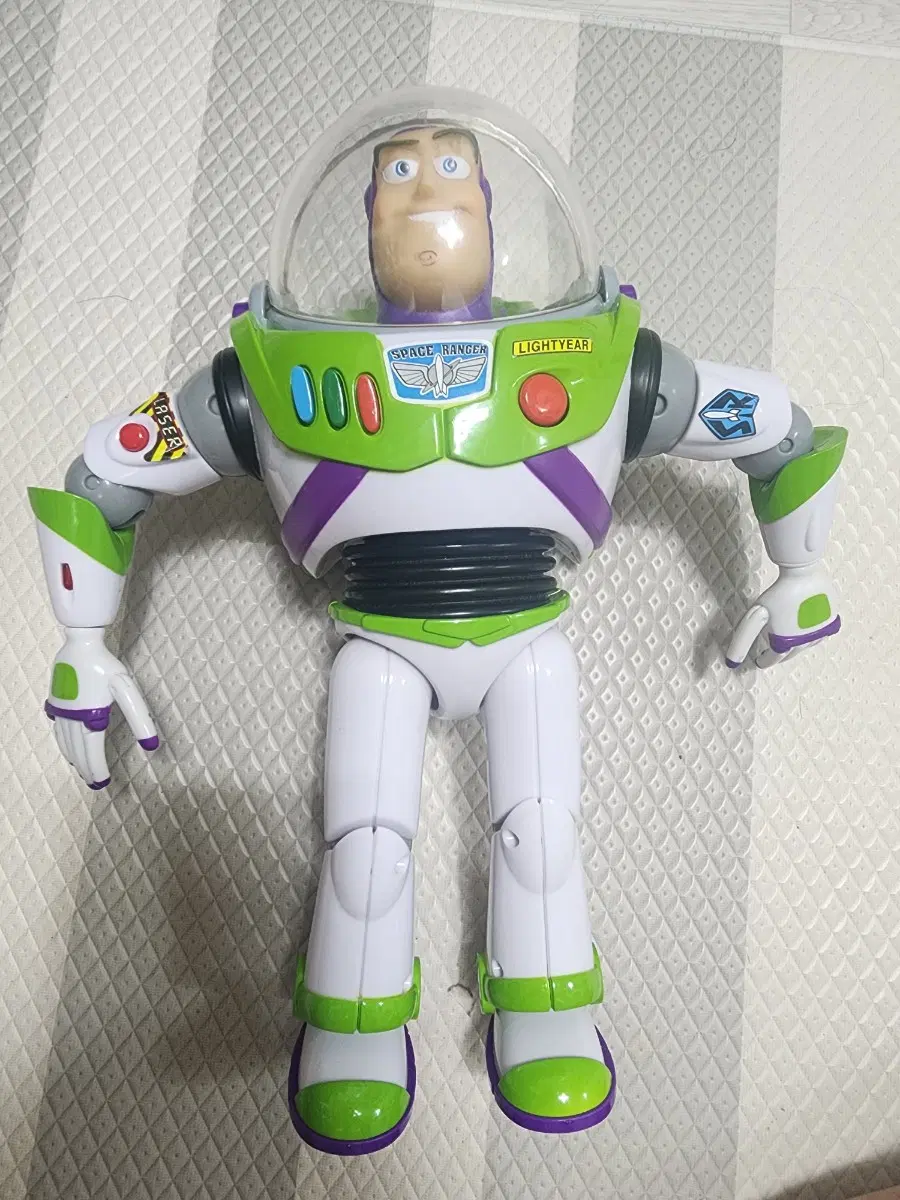 급처)버즈 라이트이어