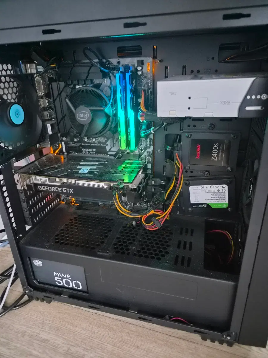 gtx 1660 super / i7 8700 완본체