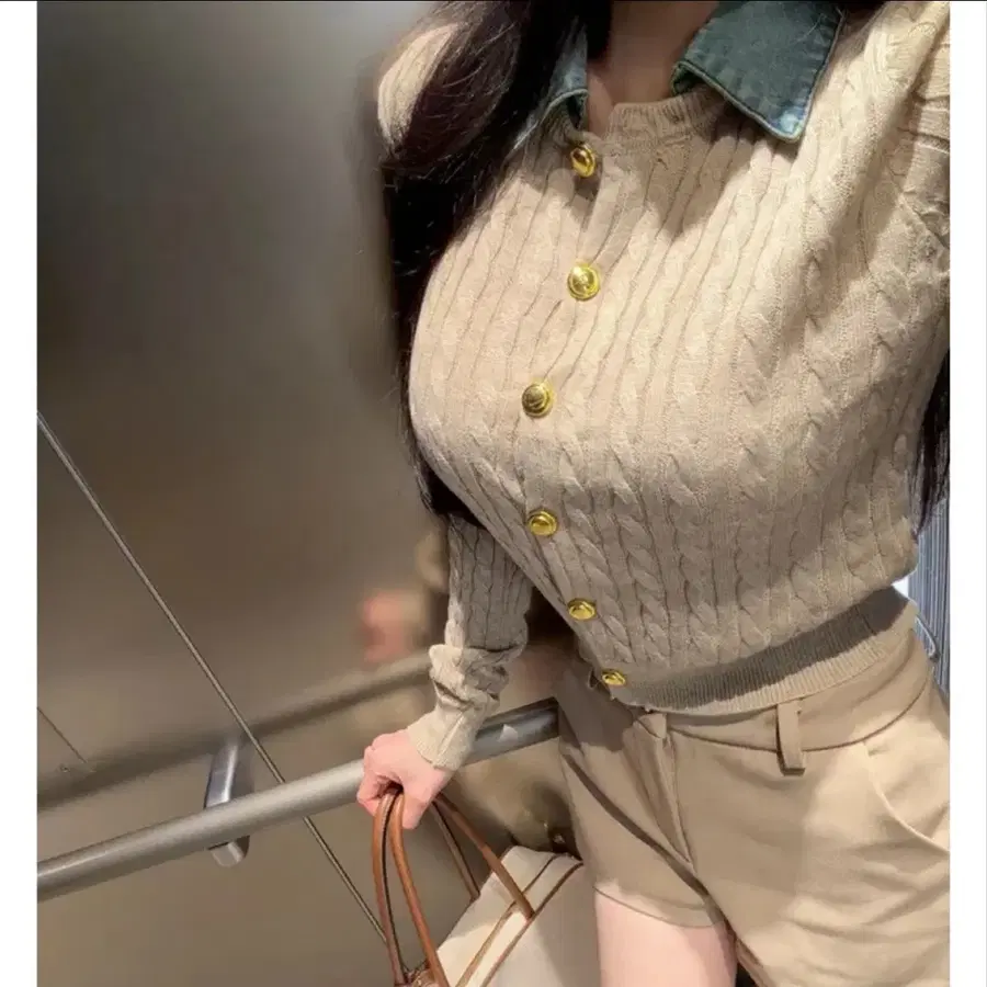 수입의류 타이 니트티