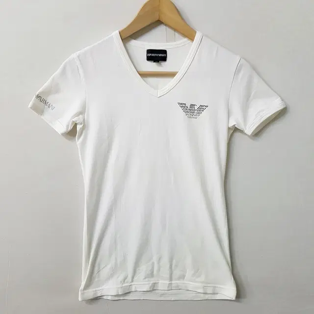 EMPORIO ARMANI 아르마니 스판 티셔츠