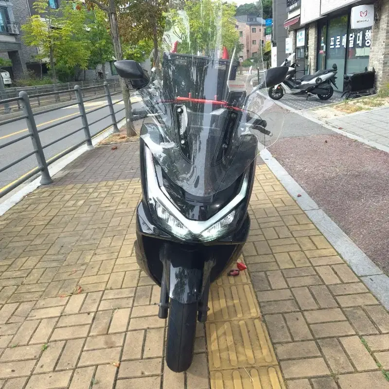 pcx125 25년식