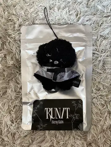 스키즈 RUN IT 서울 마이크로키링 포가리 블랙 Yin ver.