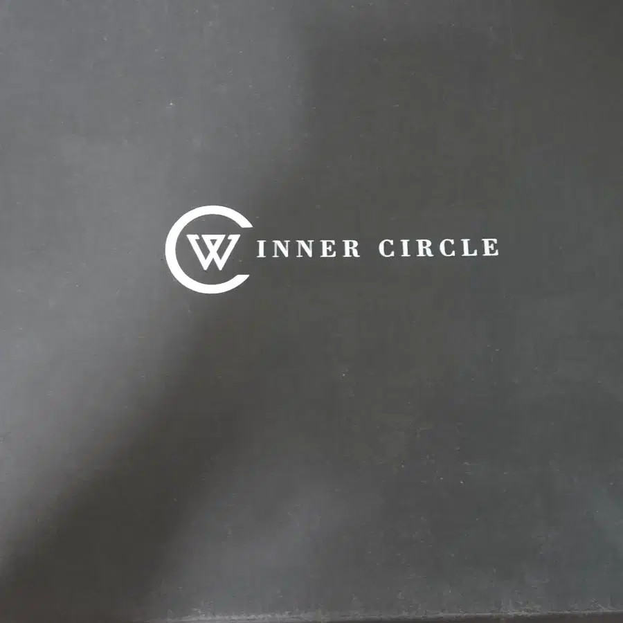 위너 이너서클 팝니다