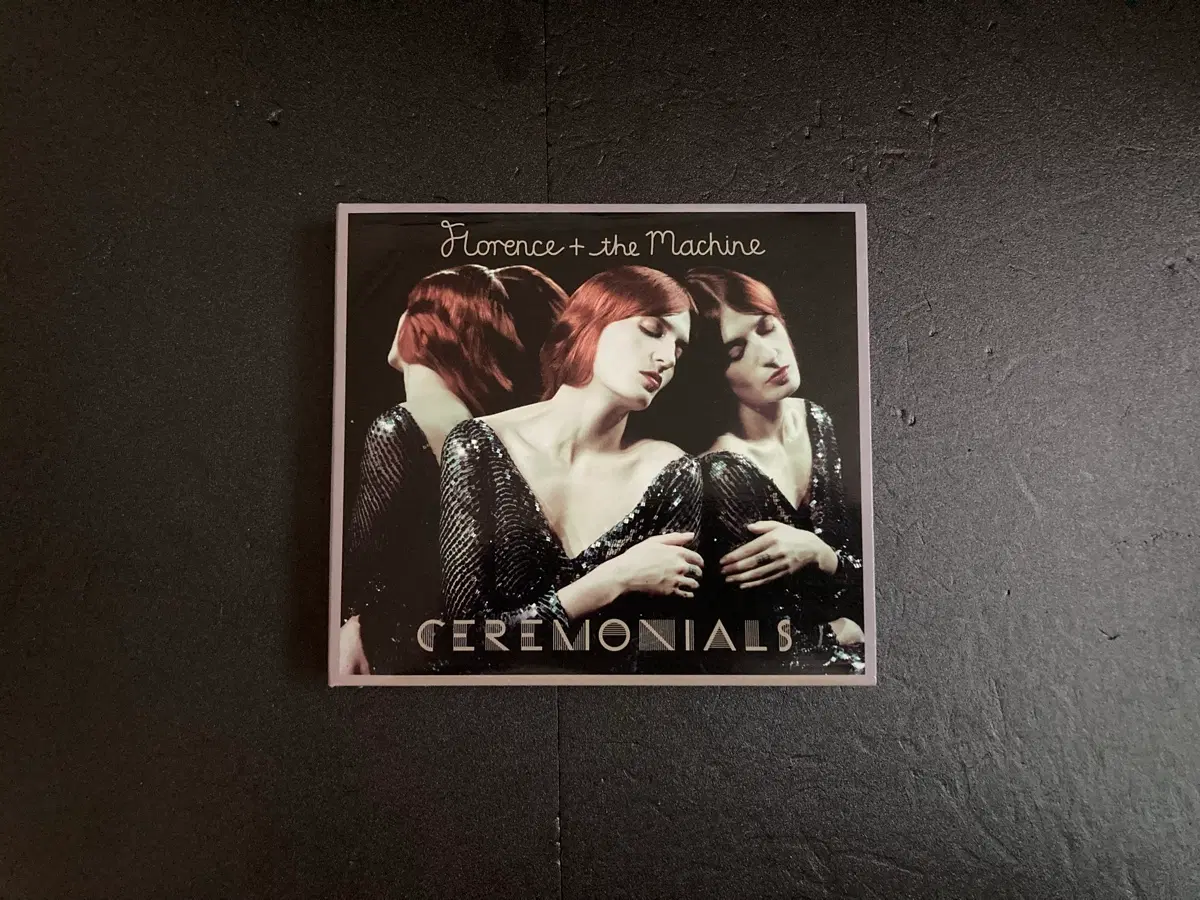 플로렌스 앤 더 머신-Ceremonials 국내발매 미사용CD