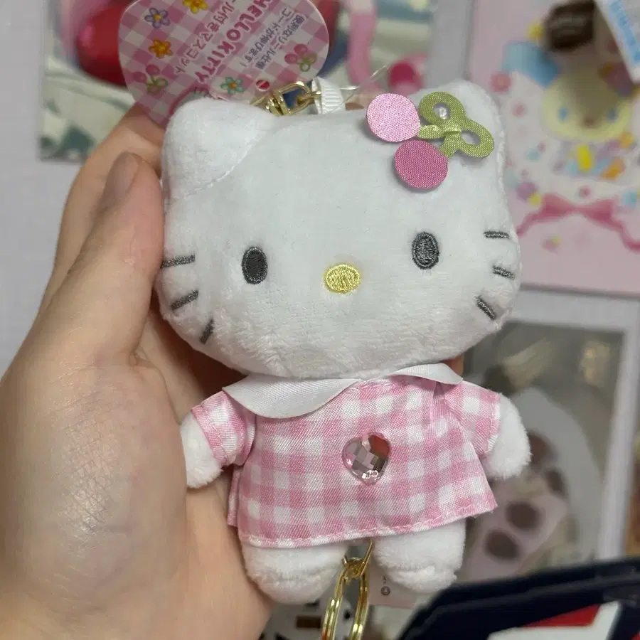 헬로키티 인형키링