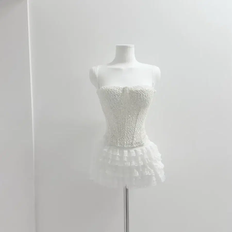 수입 스커트  (로즈무아 로제드유 드오브 라첼 로썸제이 애셔 엉넬 제이먼트 라비수 미엘르 문피버 )