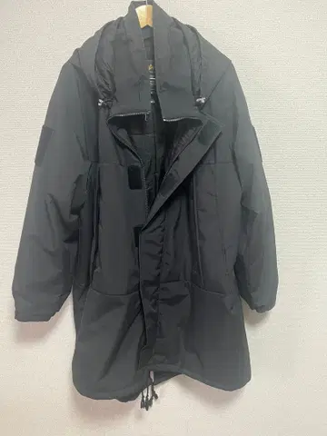 MB 하이엔드 몬스터 파카 by ALPHA INDUSTRIES