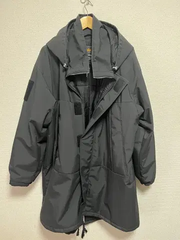MB 하이엔드 몬스터 파카 by ALPHA INDUSTRIES
