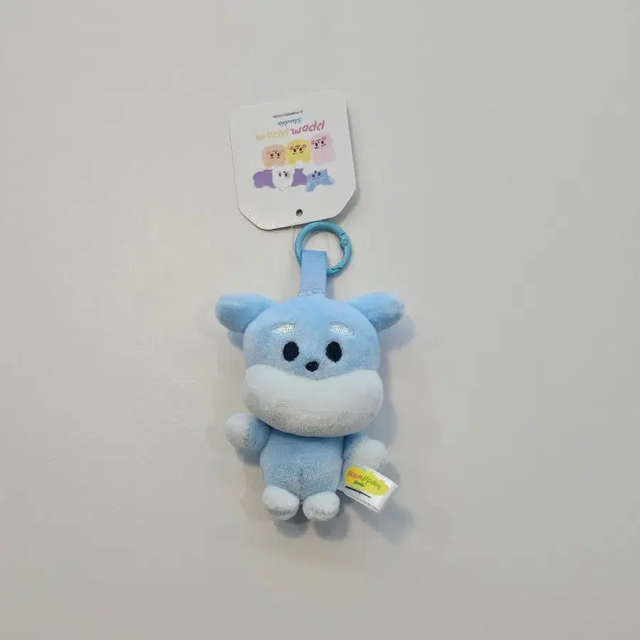 미사용 새제품) 뽐뽐스튜디오 슈슈 8CM 인형 키링 가방걸이