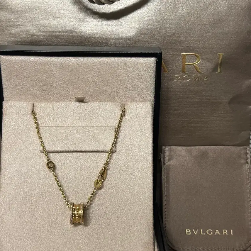 불가리 비제로원 락 펜던트 18K 옐로우골드 다이아 목걸이 358349 사진 1
