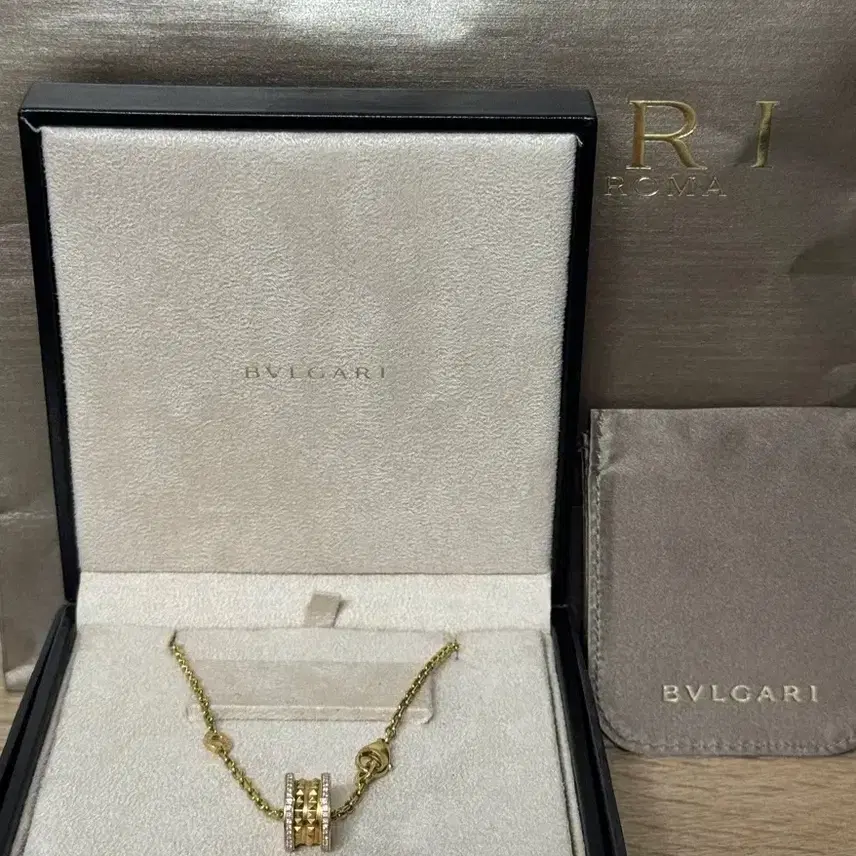 불가리 비제로원 락 펜던트 18K 옐로우골드 다이아 목걸이 358349 사진 2