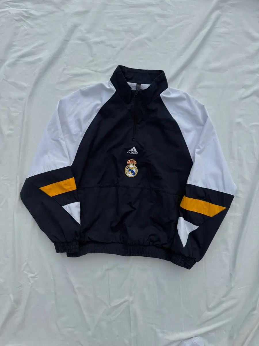 23-24 Real madrid icon top 아디다스 레알마드리드 아이콘 탑