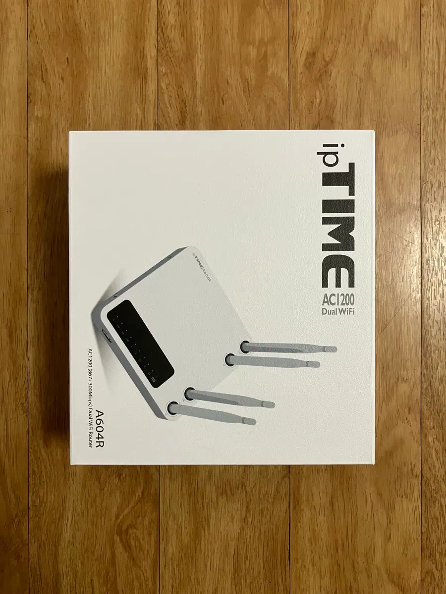 iptime A604R 공유기 ㅡ 새상품 (미개봉)