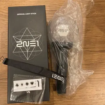 2NE1 OFFICIAL LIGHT STICK 응원봉