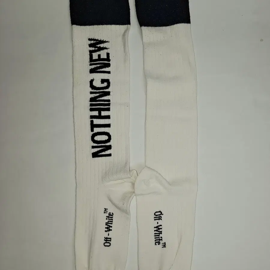 OFF-WHITE 양말 프리