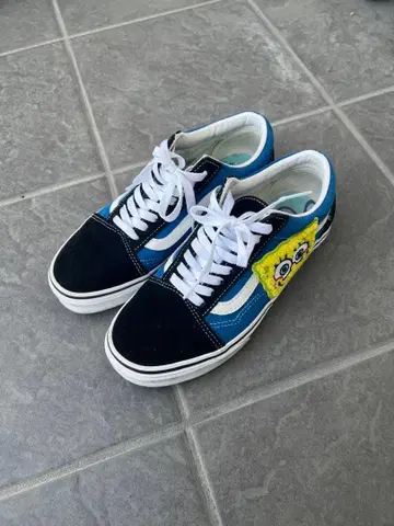VANS 스펀지밥 콜라보 스니커즈