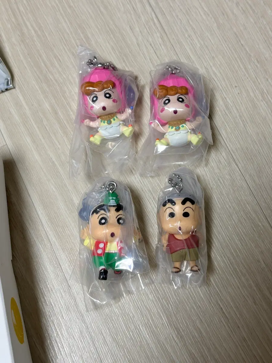 짱구 가챠 극장판 기기괴괴 나의 요괴 여름방학