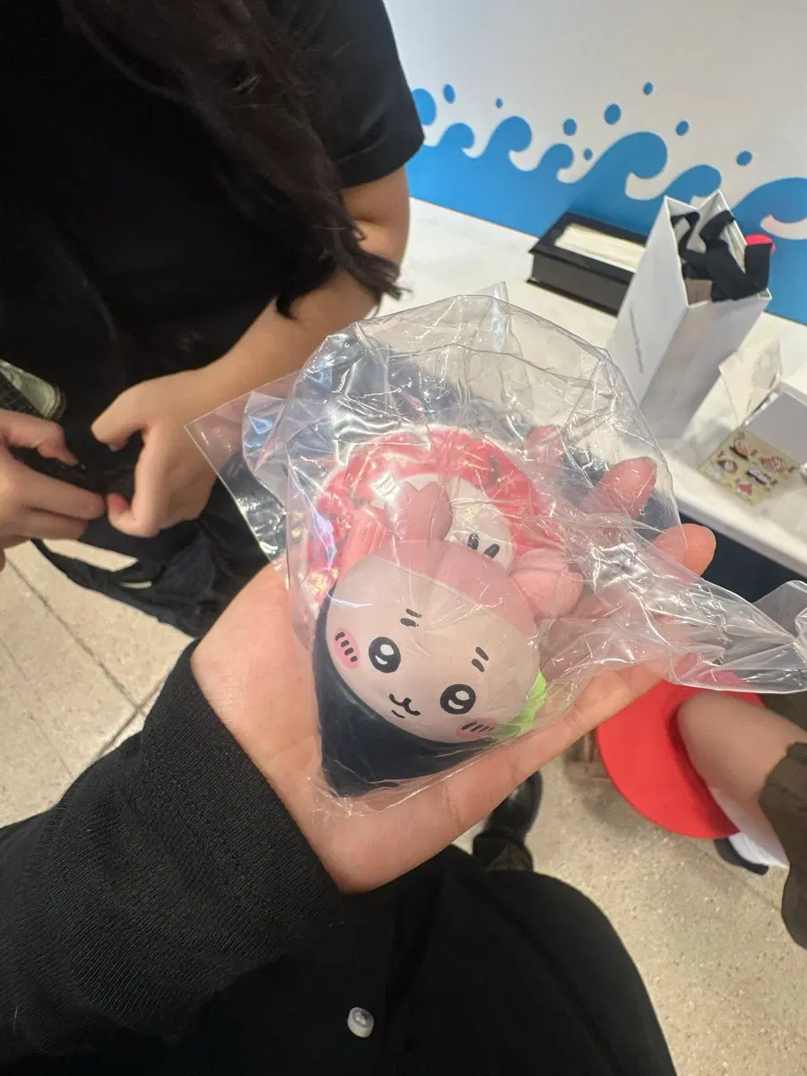 먼작귀 무신사 팝업 랜덤피규어 카니짱 피규어