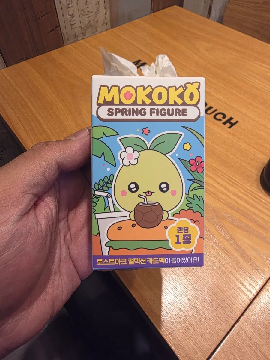 MOKOKO 스프링 피규어 랜덤 1종 팝니다 (미개봉)