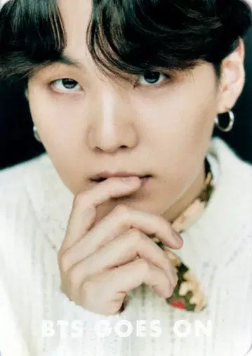 BTS D'/ICON vol.10 SUGA BTS goes on! JAPAN SPECIAL EDITION 양면
