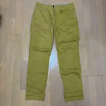 치노 팬츠 올리브 그린