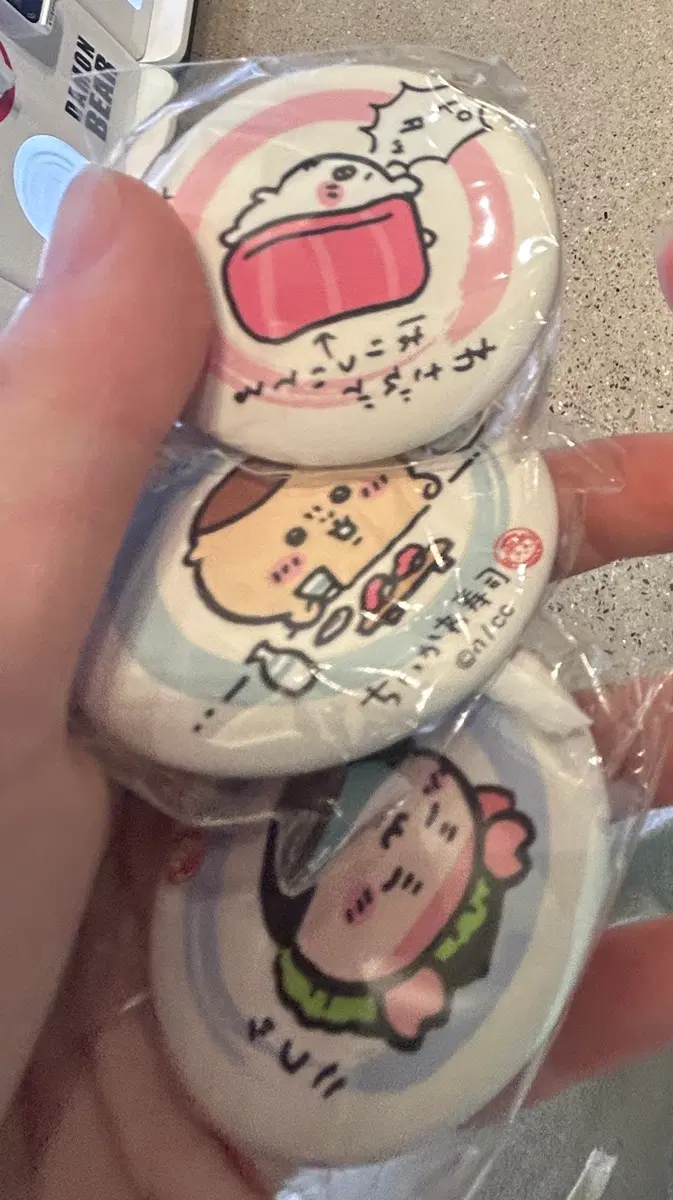 치이카와 뱃지 교환 혹은 구매