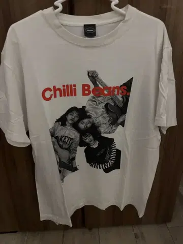 Chilli Beans. 티셔츠 화이트