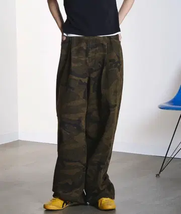ROSE BUD PRINT PANTS 사이즈 M