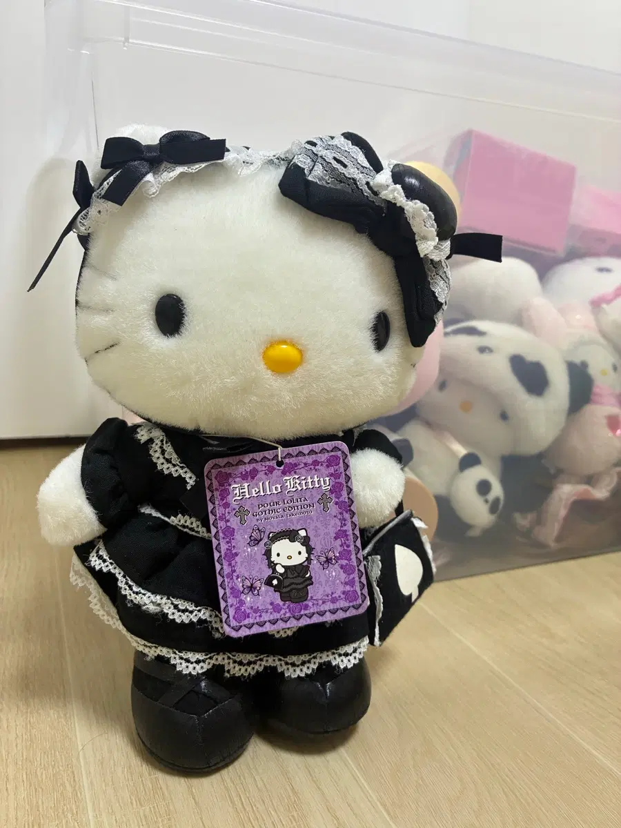 노바라 고전키티인형