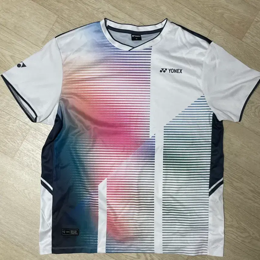 ヨネックスバドミントン半袖Tシャツ