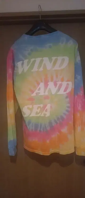 WIND AND SEA 타이 다이 염색 티셔츠