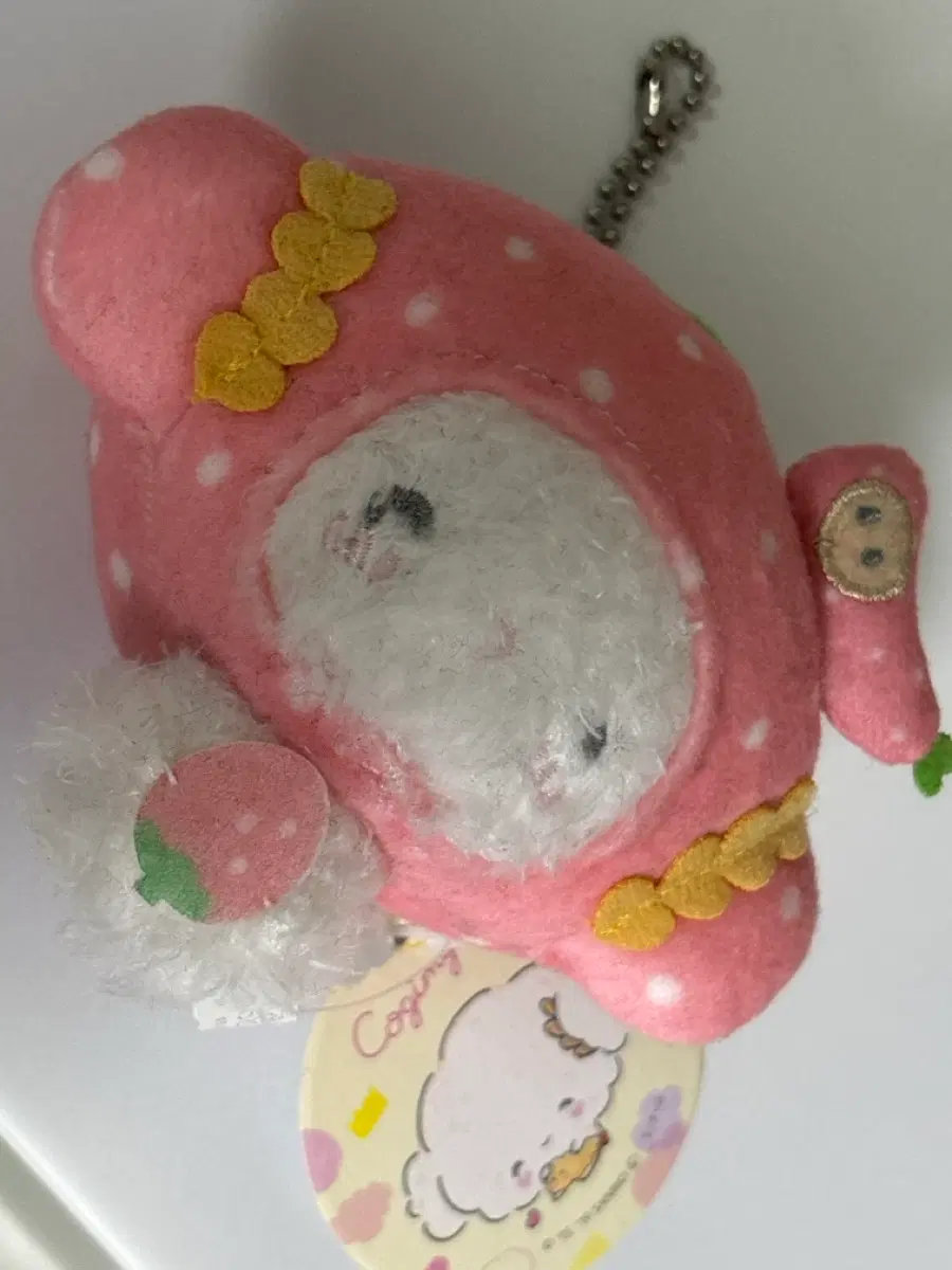 (택 O, 레어) (이번주만 가격 인하) 산리오 코기뮹 딸기 마스코트 인형 판매합니다