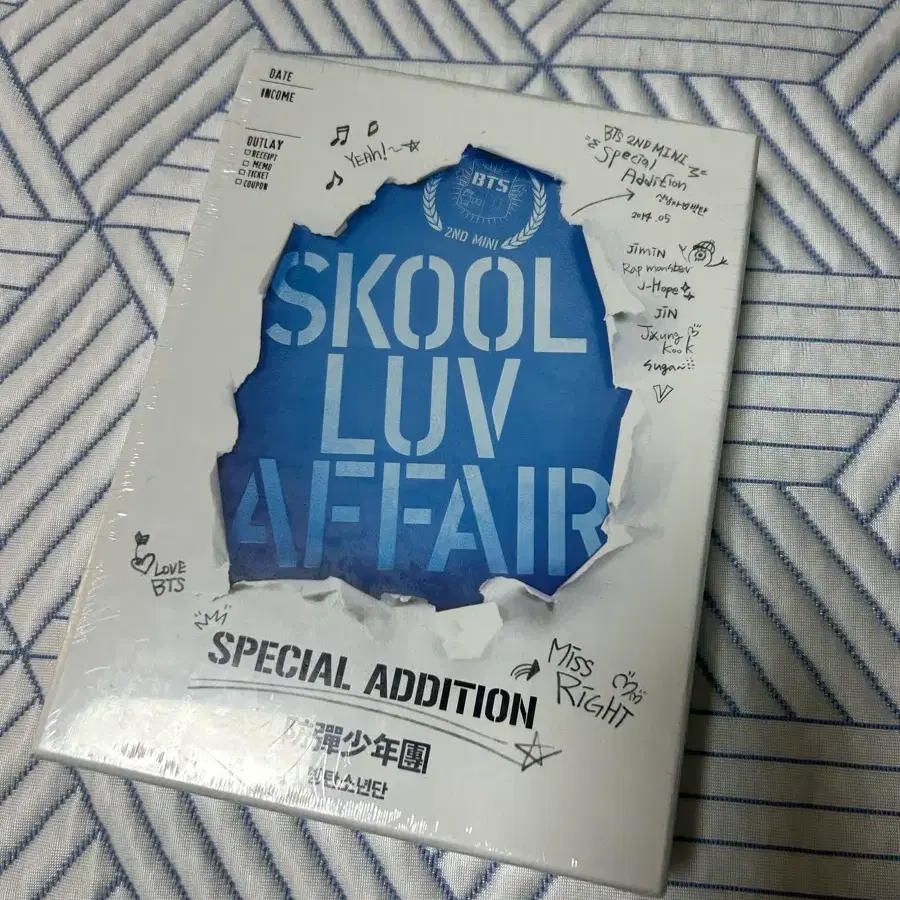 미개봉 새상품 방탄소년단 (BTS) Skool Luv Affair 스페셜 [CD+DVD]