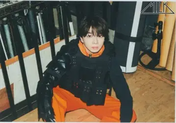 M!LK 49번째 시오자키 타이치 생사진 4