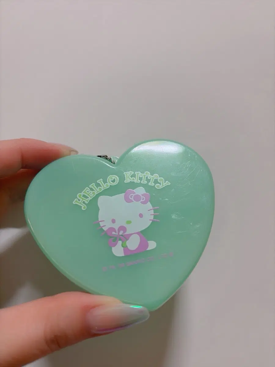 고전 키티 알약 하트모양케이스