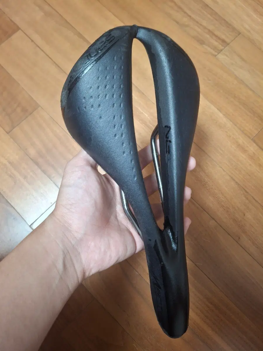 [급처] 상태 안좋은 산마르코 만트라 정품 판매
