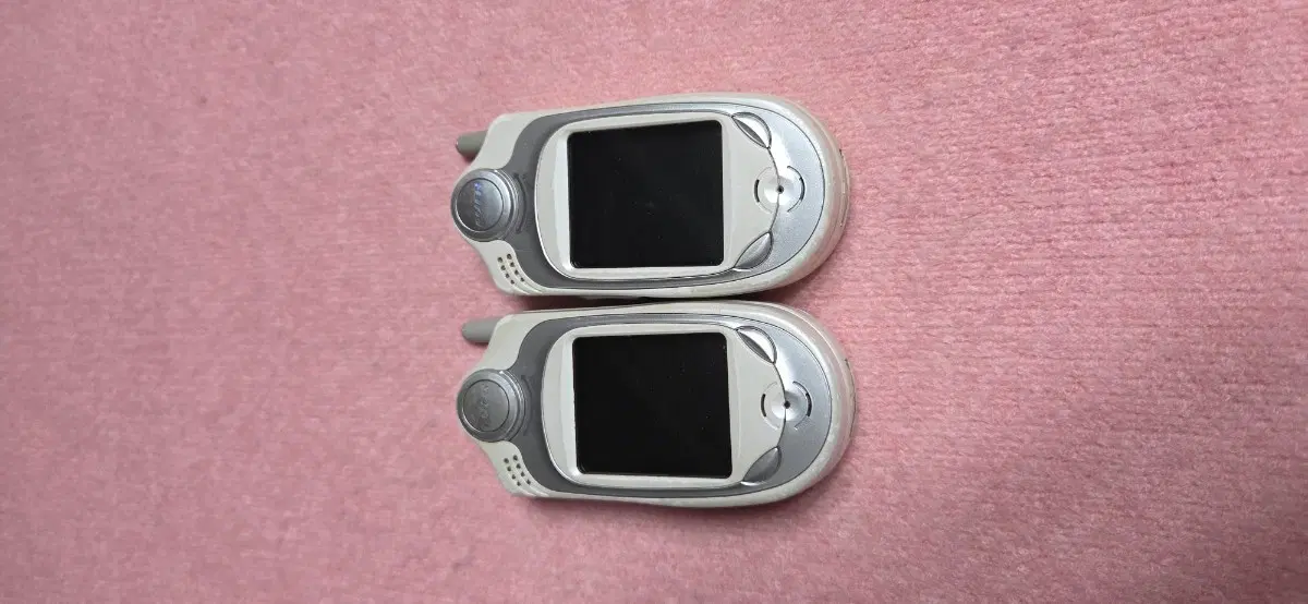 KTF-X3100 에버 스윙형폴더폰