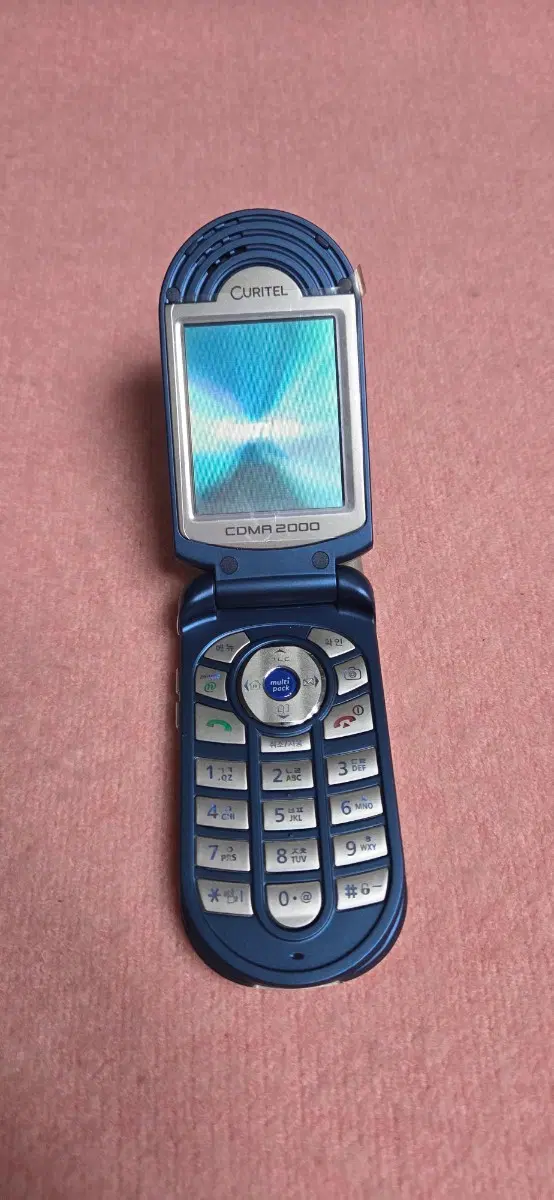 PG-K3500은 2003년 팬택앤큐리텔폴더폰