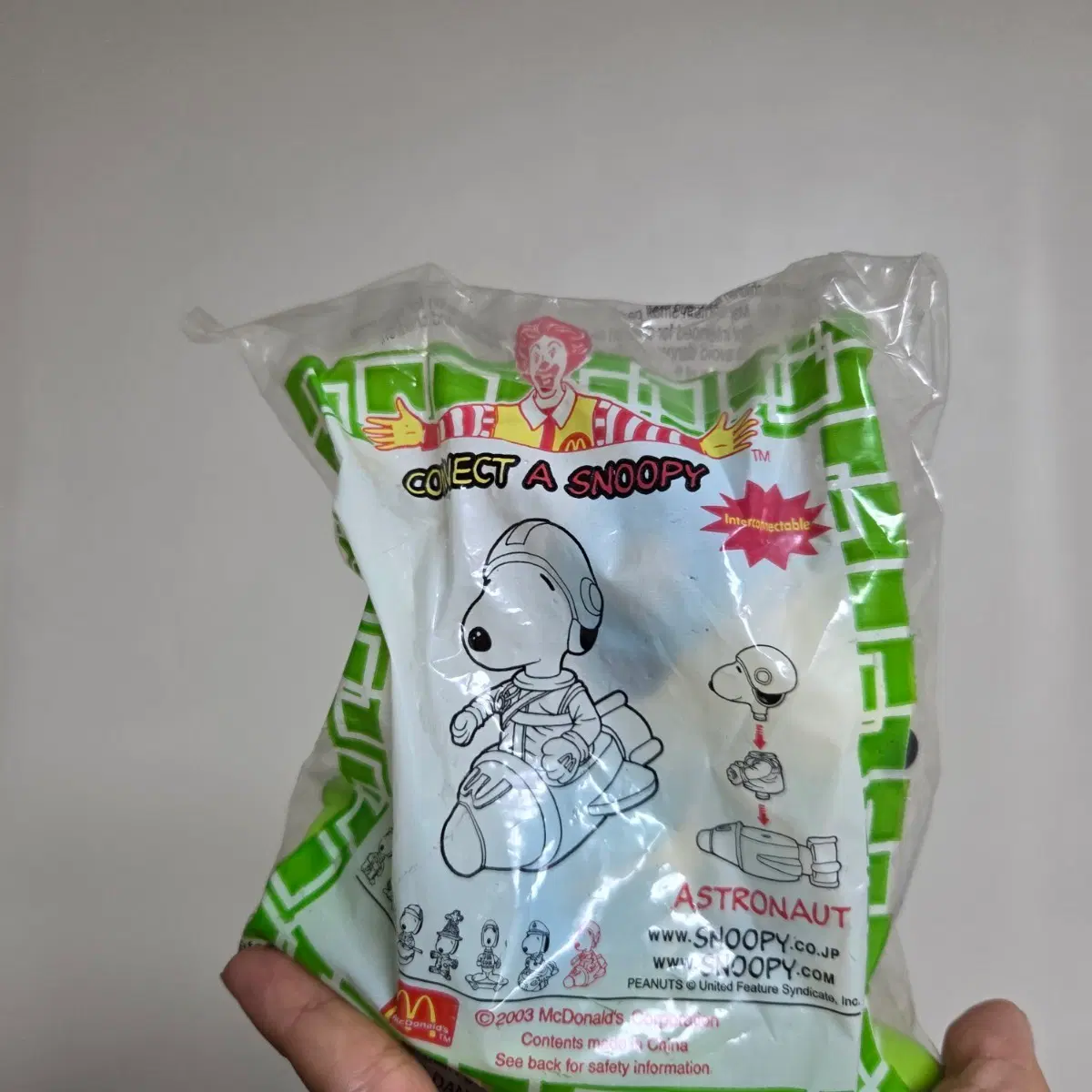 캐릭터 굿즈 고전 만화 빈티지 토이 피규어 가챠 일본 인형 맥도날드 해피밀 우주 피넛츠 스누피
