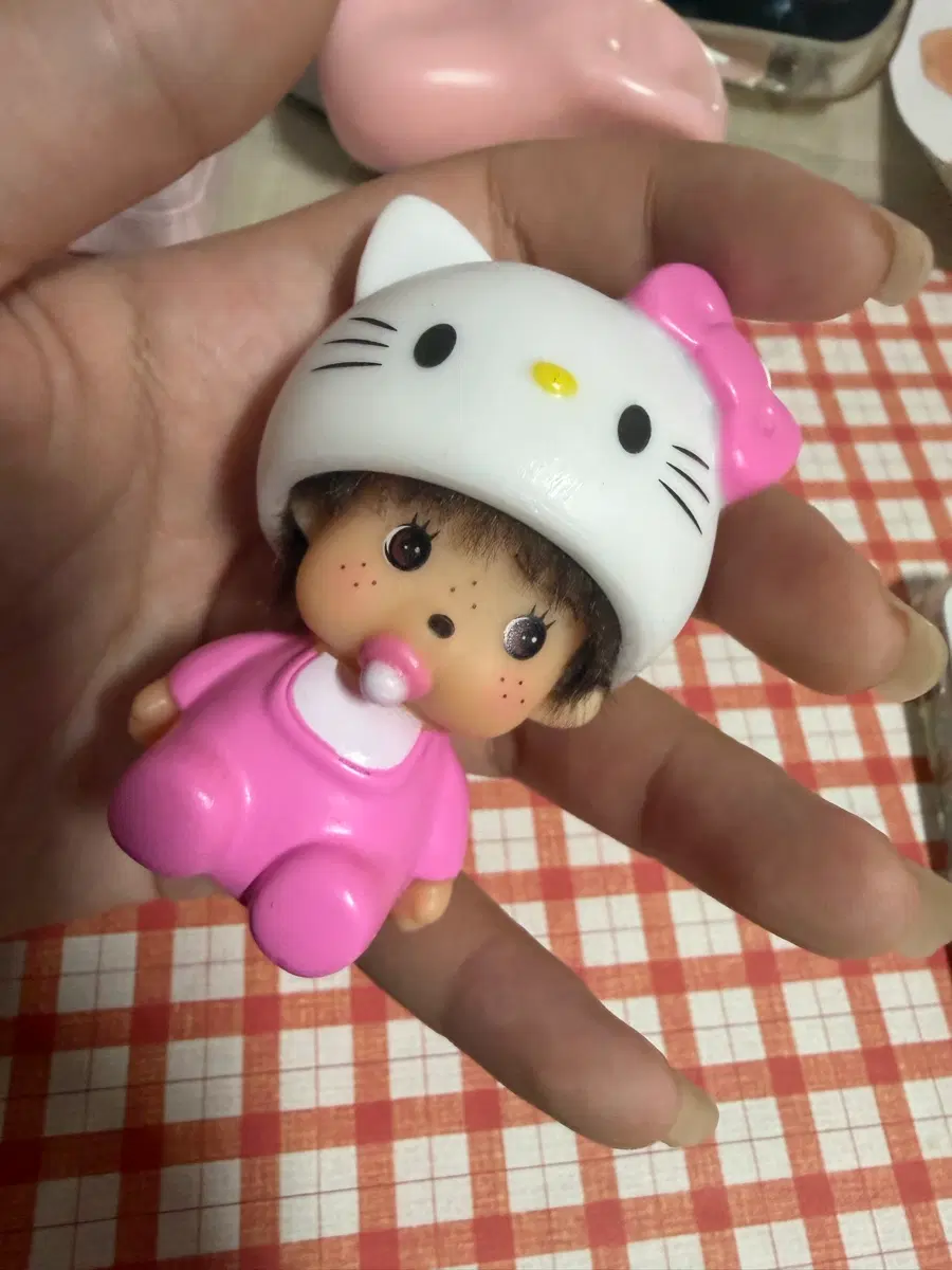 키티 몬치치