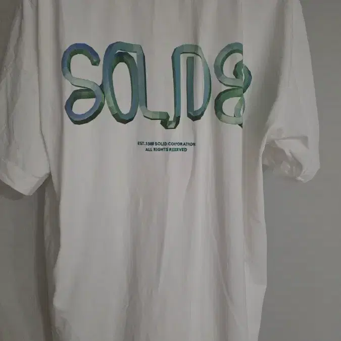 솔리드옴므 로고 레터링 반팔 50