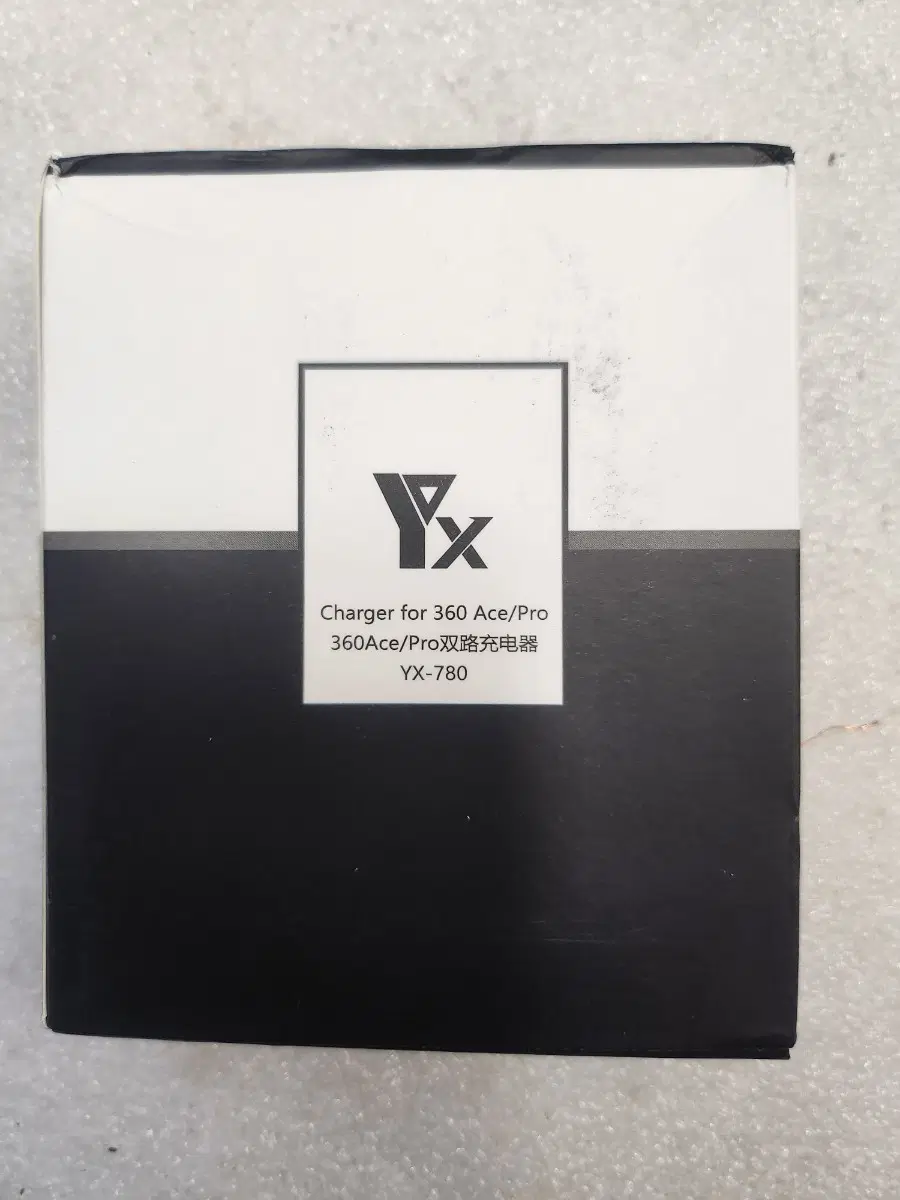 YX YX-780 360 Ace/Pro 듀얼 충전기