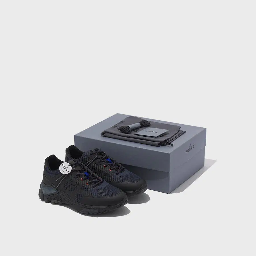 HOGAN sneakers UK8.5