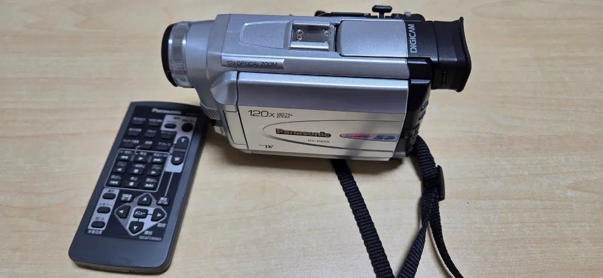 파나소닉 MiniDV 레트로 캠코더 NV-DS88 풀세트(작동 테스트 완료)