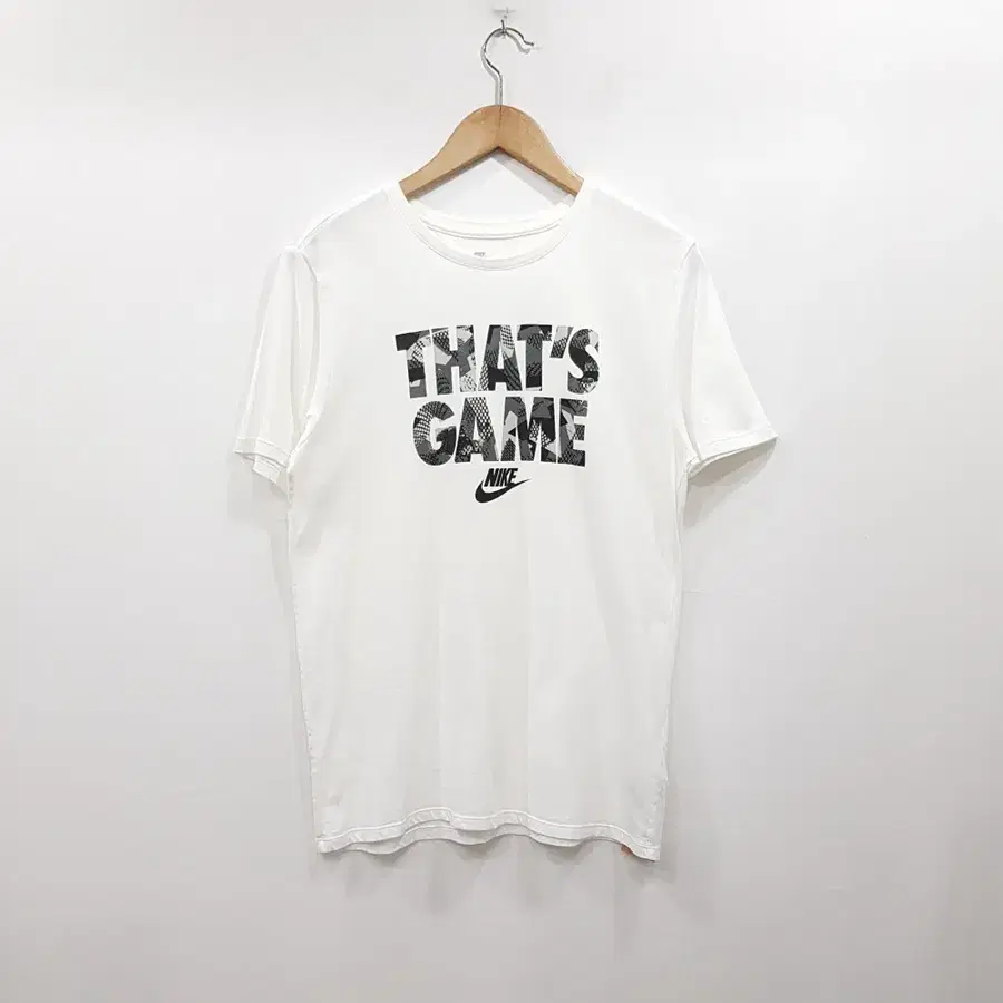 R349 나이키 로고 프린팅 그래픽 반팔 티셔츠 남M