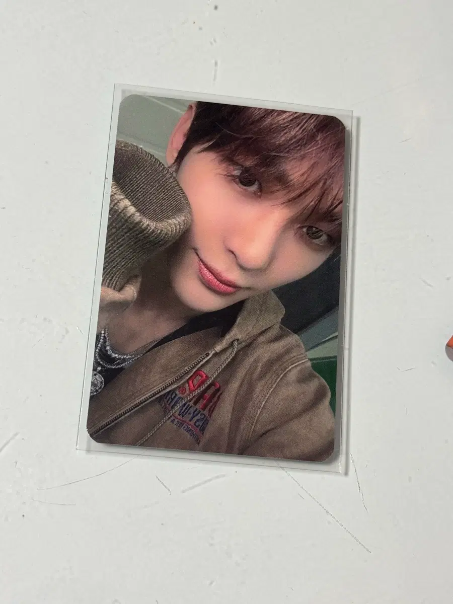 나우즈 NOWZ 시윤 에버글로우 공방포카